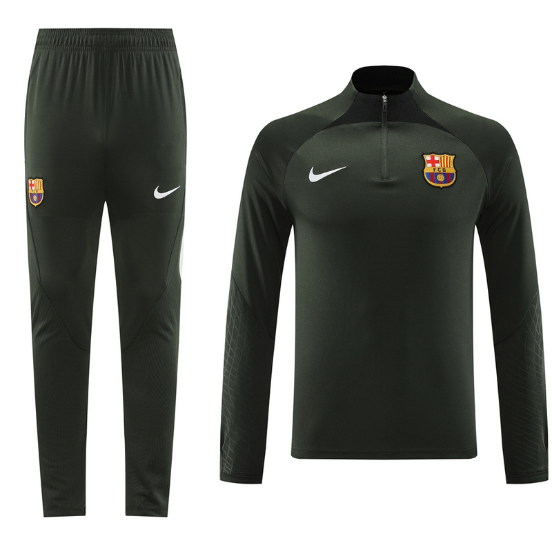 23 Barcelona dark green